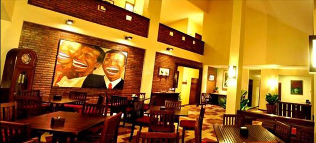 Tetirah Boutique Hotel Salatiga Buitenkant foto